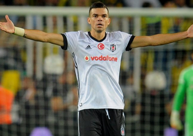 Beşiktaş'a kötü haber... Pepe sahalardan