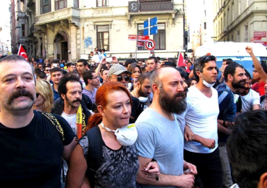 Gezi parkı operasyonu: Memet Ali Alabora’ya yakalama kararı