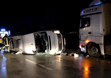 Çanakkale Biga'da katliam gibi kaza! Ölü ve yaralılar var