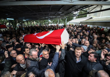 Ayşen Gruda'ya veda! Ayşen Gruda'nın cenazesi