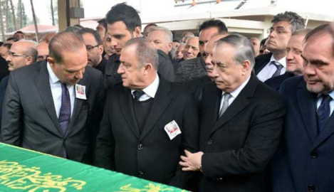 Fatih Terim'den babasına son görev!