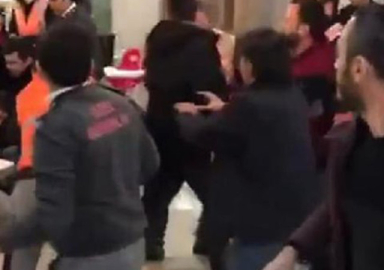 Hatay'daki bir AVM'de iki grup arasında kavga!