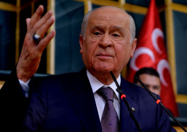 Bahçeli'den Burhanettin Kocamaz açıklaması: İhmal mi art niyet mi göreceğiz