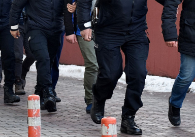 Eş zamanlı FETÖ operasyonu: 50 gözaltı kararı