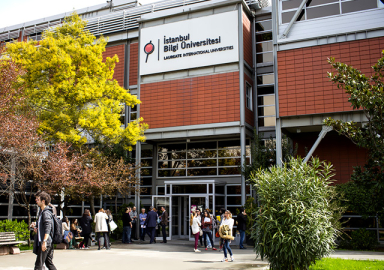 Bilgi Üniversitesi İlbak Holding'e satıldı