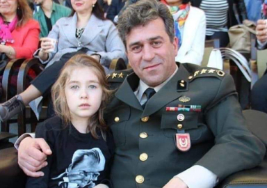 Çanakkale Zaferi etkinliğinde Atatürk'ün adı anılmadı, albay salonu terk etti!