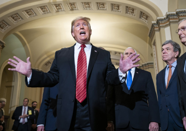 Trump: İran Devrim Muhafızlarını 'terör örgütü' olarak tanımladık