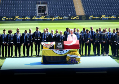 Fenerbahçe'nin efsane ismi Can Bartu'ya veda!