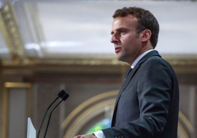 Macron YPG heyeti ile görüştü