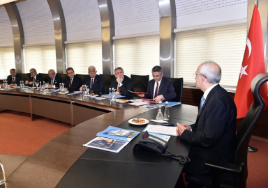 Kılıçdaroğlu, CHP’li başkanlar ile ilk kez bir araya geldi