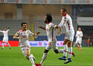 Başakşehir sahasında Göztepe'ye yenildi