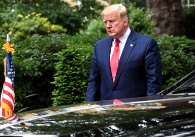 Trump: İran'a askeri müdahale ihtimali var!