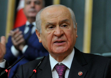 Bahçeli'den İzlanda açıklaması: Futbolcularımıza yönelik tavırlar kabalık ve komplodur