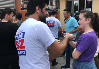 YKS'ye girenlere Binali Yıldırım broşürü!