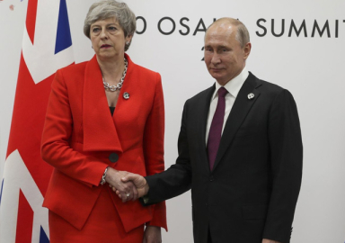 G20'de May Putin'e sert mesajlar verdi