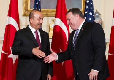 Çavuşoğlu, ABD'li mevkidaşı Pompeo ile görüştü