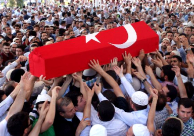 Hain saldırı! Şehit ve yaralı askerler var