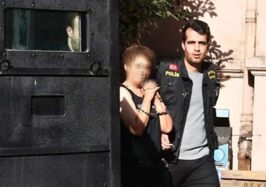 Karaköy'de başörtülü öğrencilere saldırının failine tutuklama istemi