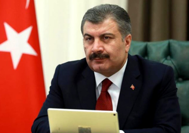 Bakan Koca açıkladı: Türkiye'de can kaybı 425'e çıktı