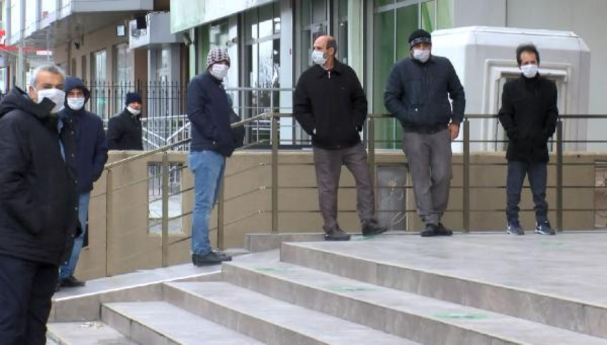 d1075c48839c8ef73bede6070a14a7eb