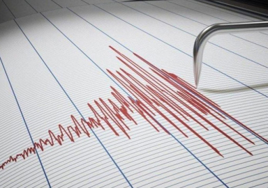 Manisa ve İzmir'de korkutan deprem!