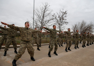 Askerlik süresi korona nedeniyle uzatıldı