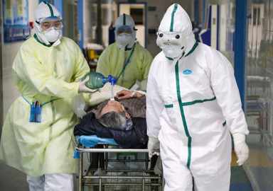 Dünya genelinde koronavirüs vakası 2 milyon 300 bini aştı