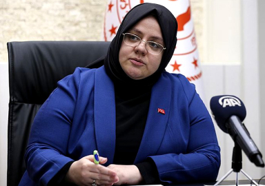 Bakan Selçuk: 1000'er liralık ödemeler başladı