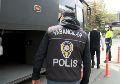 Sahte seyahat izin belgesi operasyonu: 600 liraya sattıkları tespit edildi