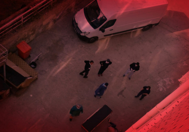 Koronavirüs şüphesiyle gittiği hastanenin 3. katından atladı