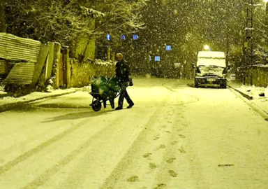 Sarıkamış beyaza büründü