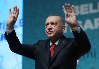 Erdoğan: Türkiye, tarihinin en büyük doğal gaz keşfini Karadeniz'de gerçekleştirdi