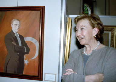 Suna Kıraç hayatını kaybetti