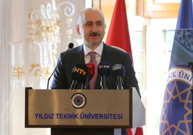 Bakan Karaismailoğlu: Yerli scooter için çalışmalara başladık