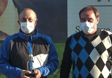 Çavuşoğlu, Erdoğan Demirören Golf Turnuvası'nda şampiyon oldu