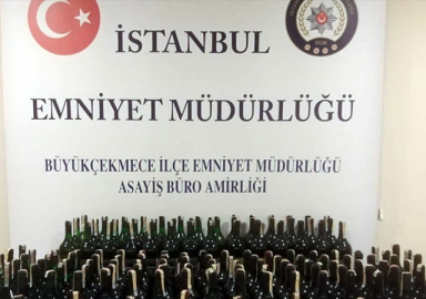 İstanbul'da sahte içki operasyonunda 3 kişi gözaltına alındı
