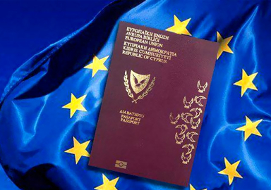 Güney Kıbrıs'ı sarsan skandal! Şebekesinin başı Meclis Başkanı çıktı