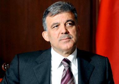 Abdullah Gül'den AYM yorumu: Üzülüyorum!