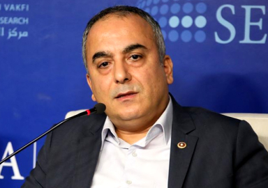 Markar Esayan hayatını kaybetti