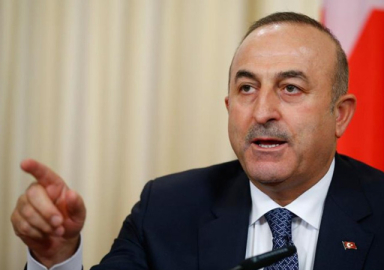 Çavuşoğlu: Ermenistan savaş suçu işliyor