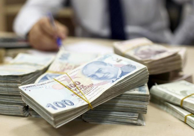 Hazine'den 5 partiye 481 milyon TL yardım