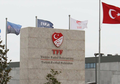 Türkiye Futbol Federasyonu: 2 hakemin koronavirüs testi pozitif