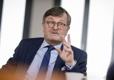 Dünya Tabipler Birliği: 2021'de de normal bir yaz tatili yapamayacağız