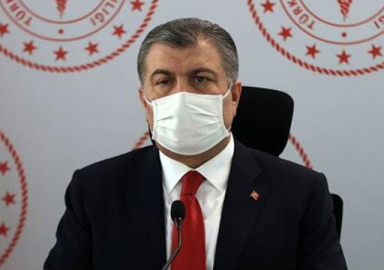 Bakan Koca'dan İmamoğlu'na 'geçmiş olsun' telefonu