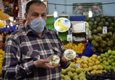 Fiyatı altını geçti: 3 erik 40 TL, kilosu 800 lira!