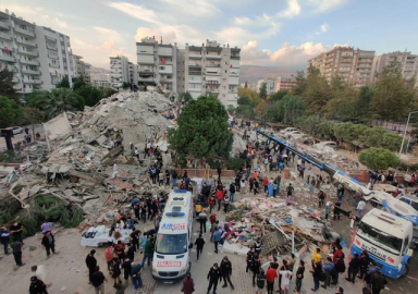 İzmir'de eğitime bir hafta ara verildi
