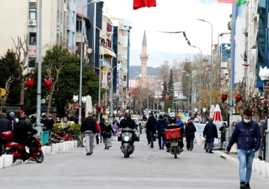 Türkiye'de corona virüsten son 24 saatte 68 can kaybı, 11 bin 837 yeni vaka 2 Mart 2021