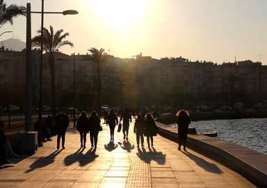Bayramdan sonra tam açılma mı geliyor? Sağlık Bakanı açıkladı