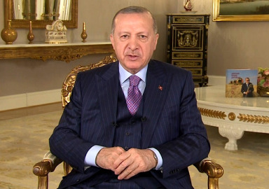 Erdoğan: Bayram sonrasında normalleşme adımlarını atıyoruz