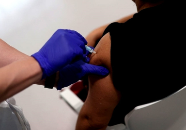 Diyanet’ten aşı fetvası: Salgında aşı yaptırmamak kul hakkıdır